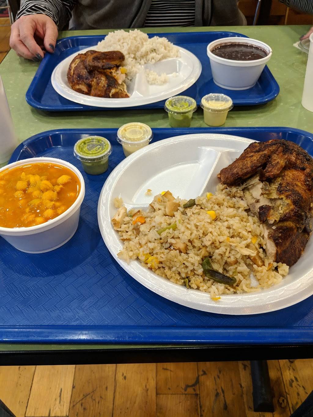 Chicken Rico | restaurant | 506 E Market St b, Leesburg, VA 20176, USA | 5715103510 OR +1 571-510-3510