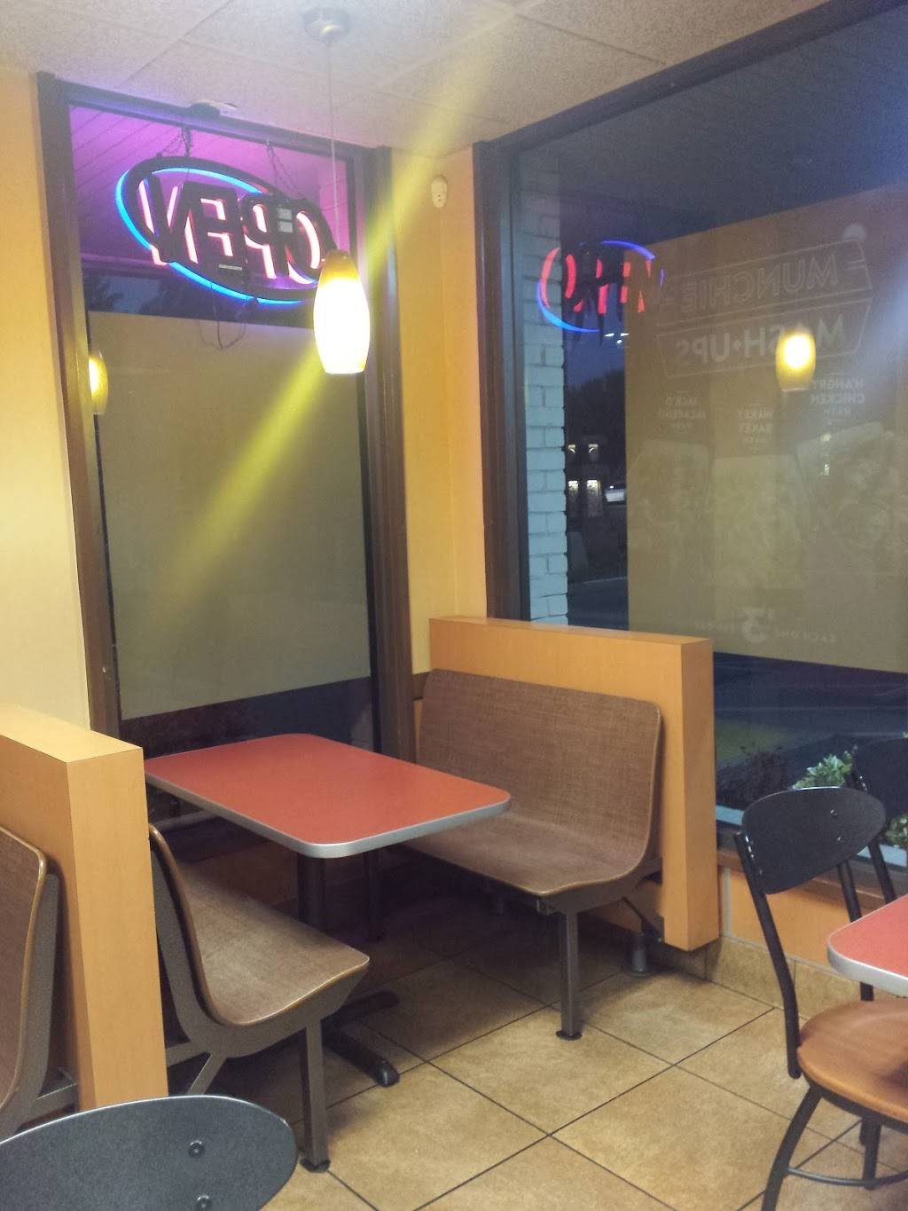 Jack in the Box | restaurant | 5845 Marconi Ave, Carmichael, CA 95608, USA | 9164876876 OR +1 916-487-6876