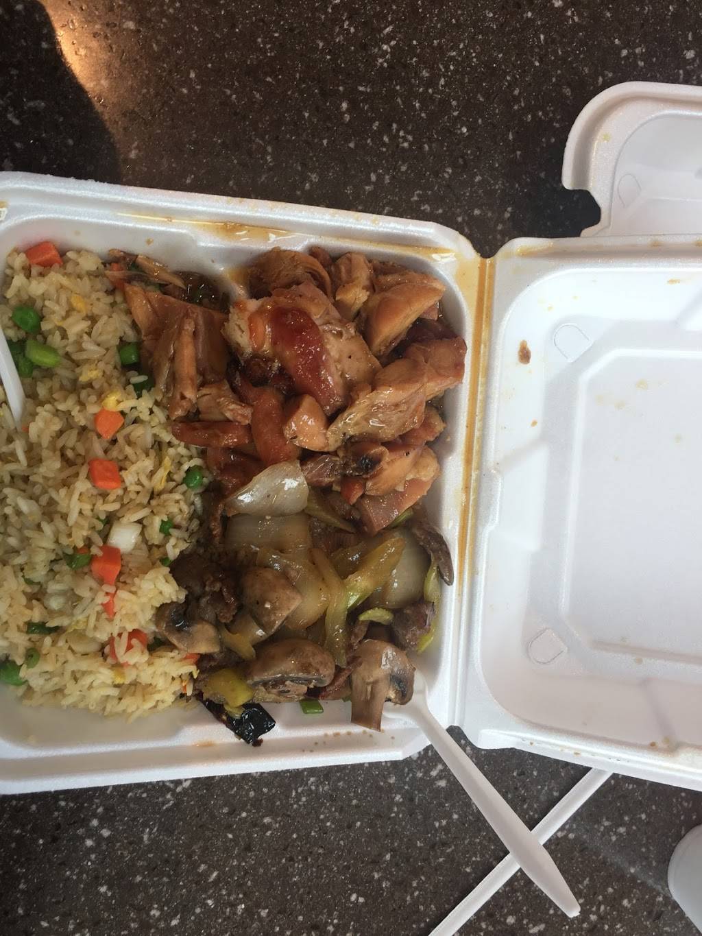 China Max | restaurant | 3700 Rivertown Pkwy #2158, Grandville, MI 49418, USA | 6165326688 OR +1 616-532-6688