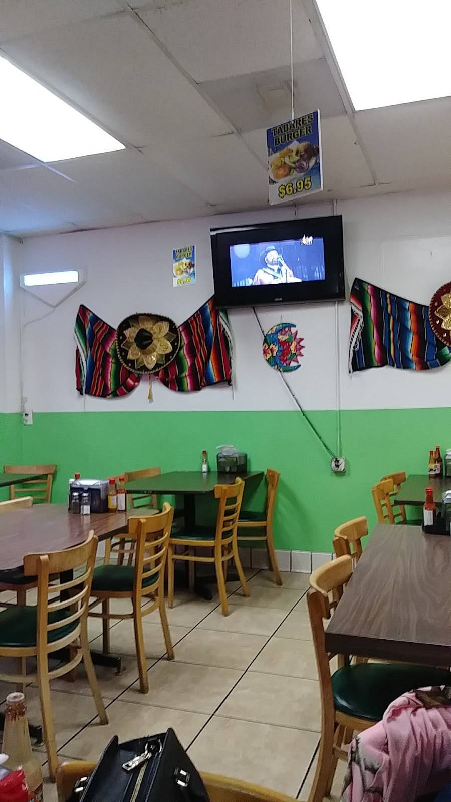 Tacos Y Mariscos Casa Tabares | restaurant | 330 Kern St, Taft, CA 93268, USA | 6617454898 OR +1 661-745-4898