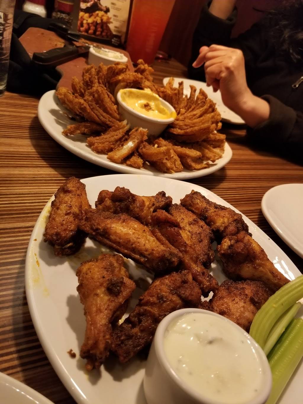 Outback Steakhouse | restaurant | 1703 Central Park Ave, Yonkers, NY 10710, USA | 9143373244 OR +1 914-337-3244