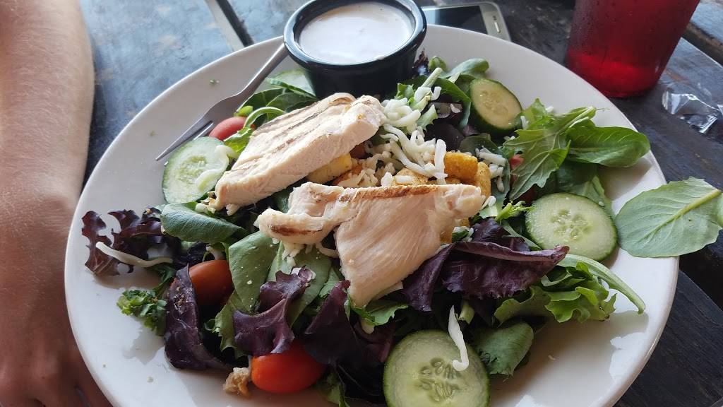 Freetail Brewing Co. | restaurant | 4035 N Loop 1604 E, San Antonio, TX 78257, USA | 2103954974 OR +1 210-395-4974