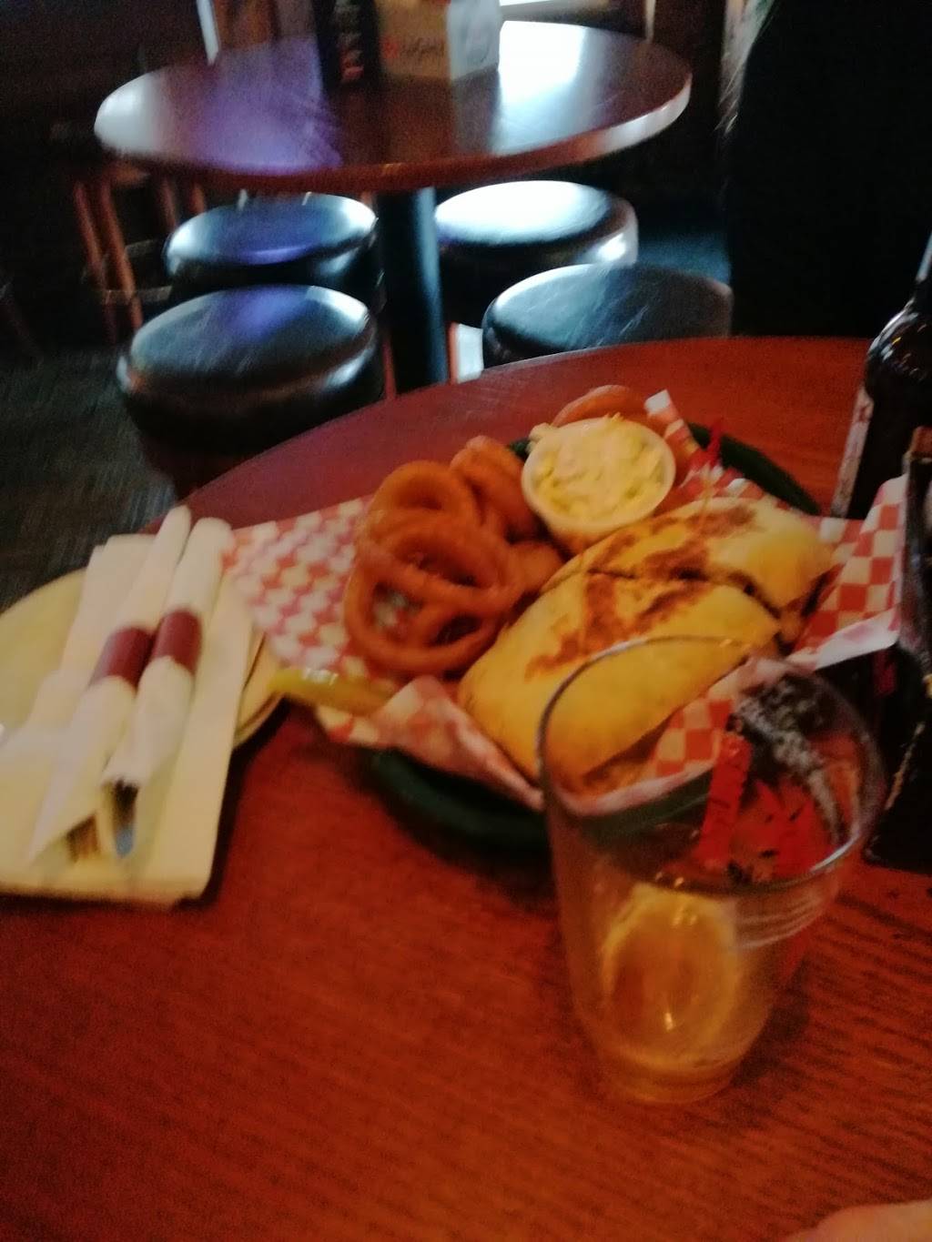 Tommys Tavern & Restaurant | restaurant | 9005 Waukegan Rd, Morton Grove, IL 60053, USA | 8479675033 OR +1 847-967-5033