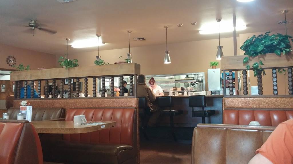 Omelettes & More | restaurant | 3120 Washington Way, Longview, WA 98632, USA | 3604259260 OR +1 360-425-9260