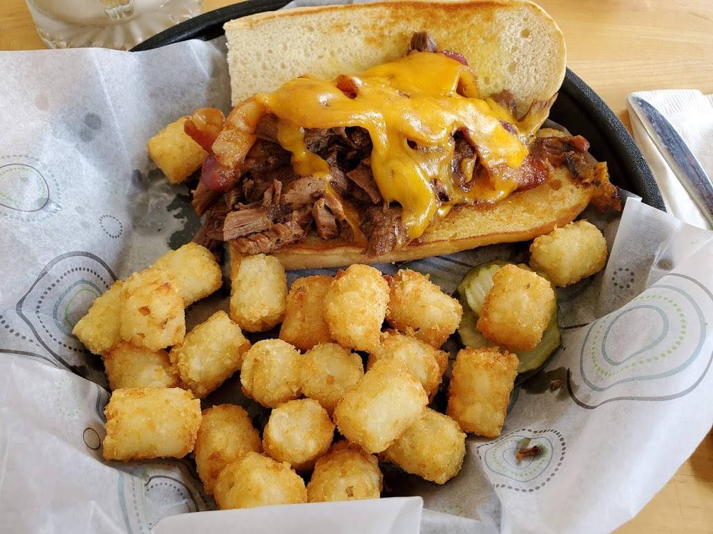 Trout Town Tavern & Eatery | restaurant | 306 Elm St, Kalkaska, MI 49646, USA | 2312582701 OR +1 231-258-2701