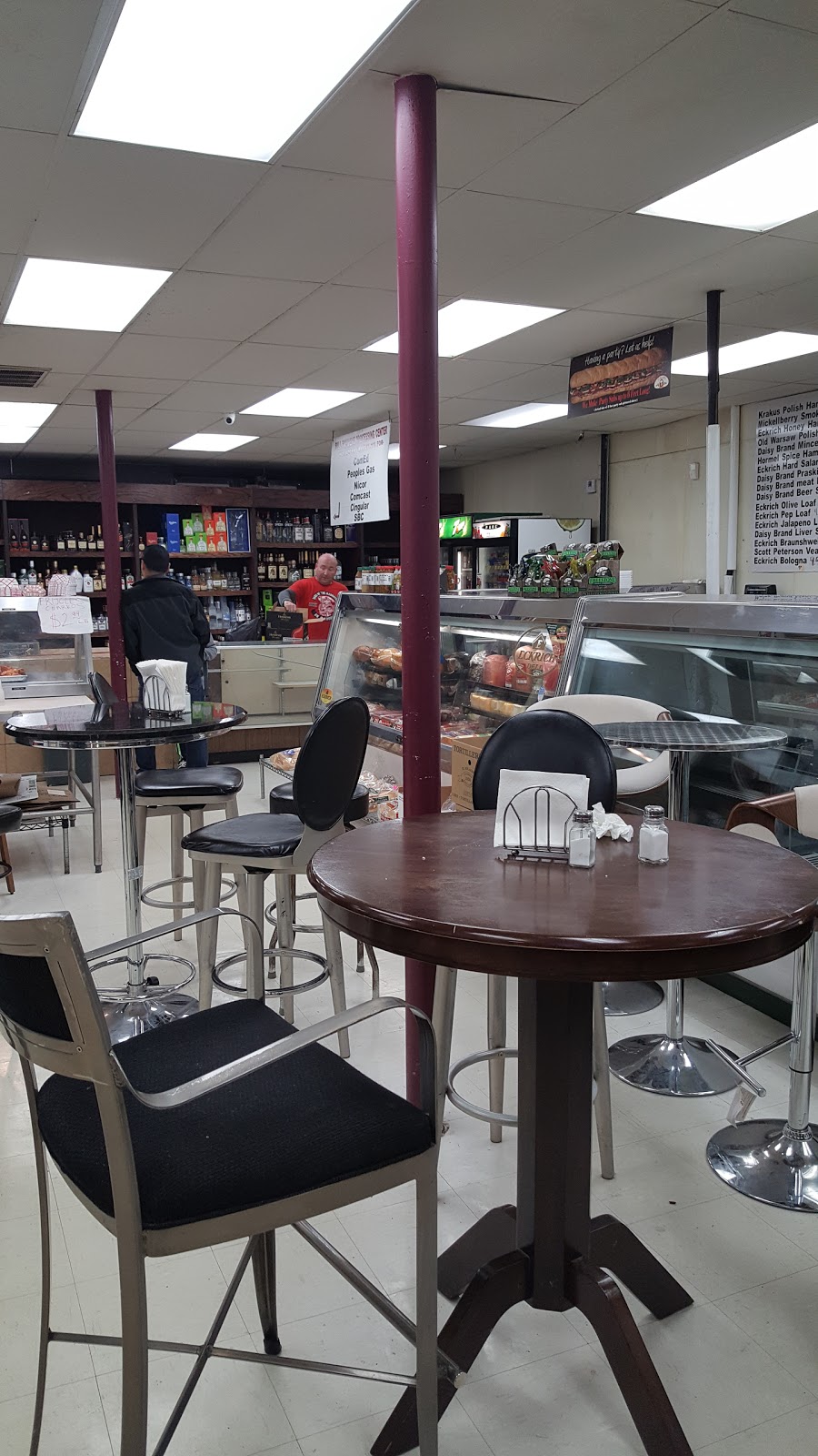 Burbank Food Liquor & Deli | restaurant | 4818 W 83rd St, Burbank, IL 60459, USA | 7084246321 OR +1 708-424-6321