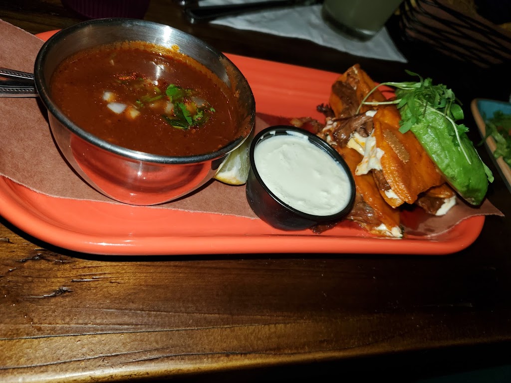 Papis Tacos Towson | restaurant | 826 Dulaney Valley Rd, Towson, MD 21204, USA | 4432752546 OR +1 443-275-2546