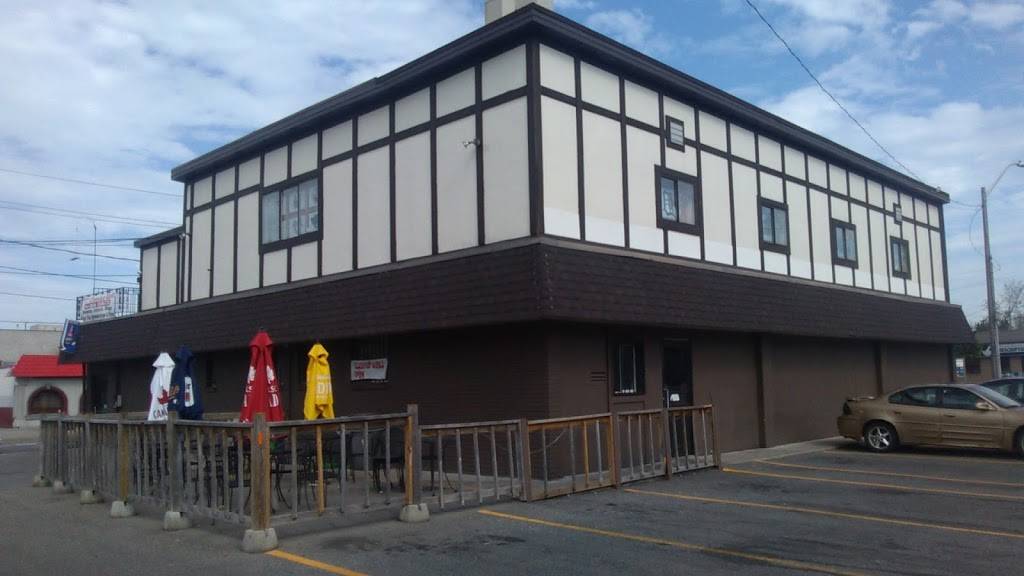 Lions Head Tavern | restaurant | 7880 Wyandotte St E, Windsor, ON N8S 1S9, Canada | 5199454773 OR +1 519-945-4773
