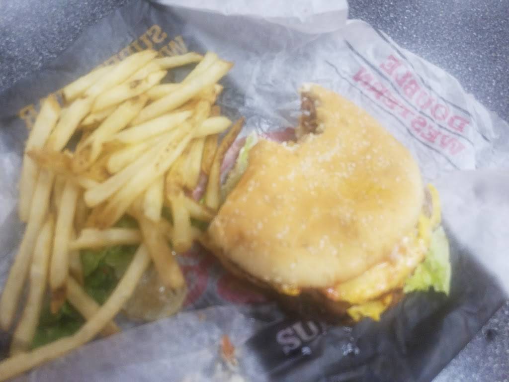 Carls Jr. | restaurant | 1588 N First St, Fresno, CA 93703, USA | 5594851705 OR +1 559-485-1705