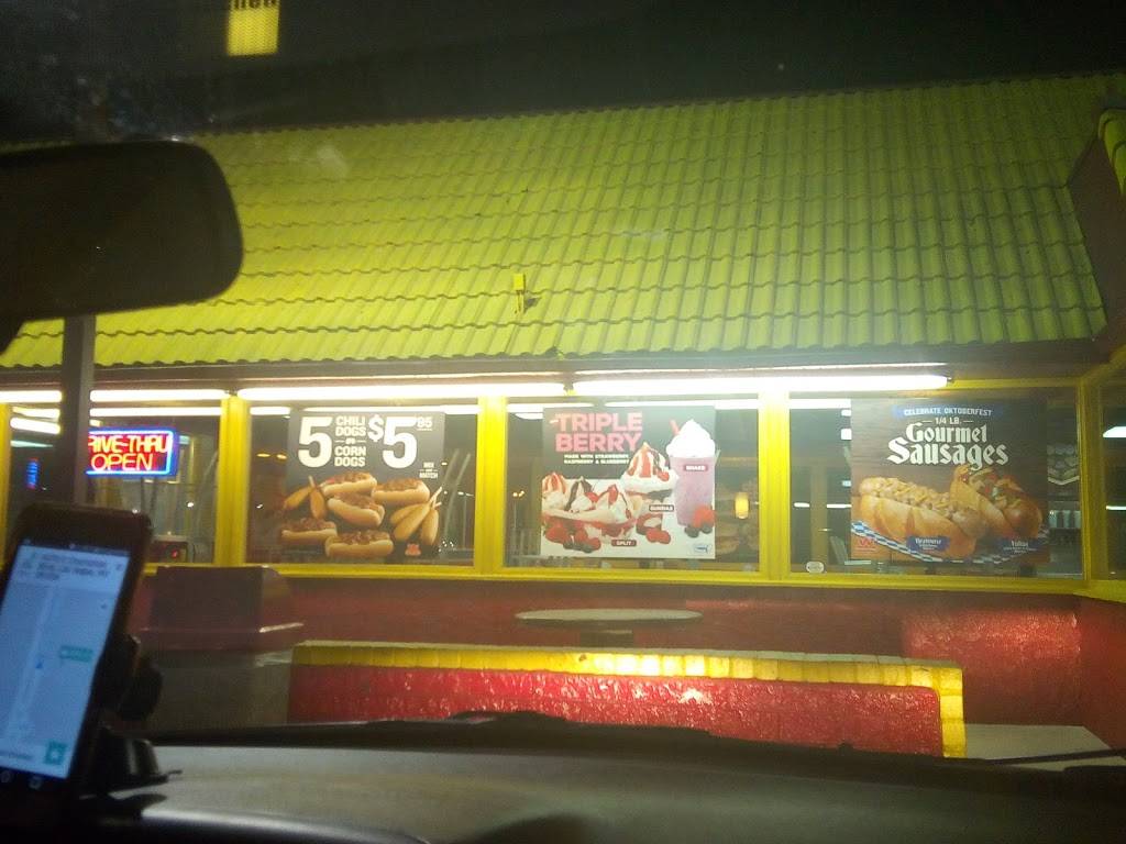 Wienerschnitzel | restaurant | 4470 E Charleston Blvd, Las Vegas, NV 89104, USA | 7025310219 OR +1 702-531-0219