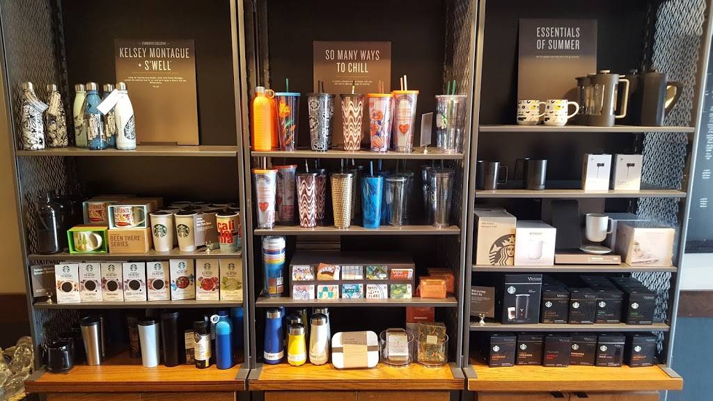 Starbucks | cafe | 1595 N Peach Ave #104, Fresno, CA 93727, USA | 5592527296 OR +1 559-252-7296