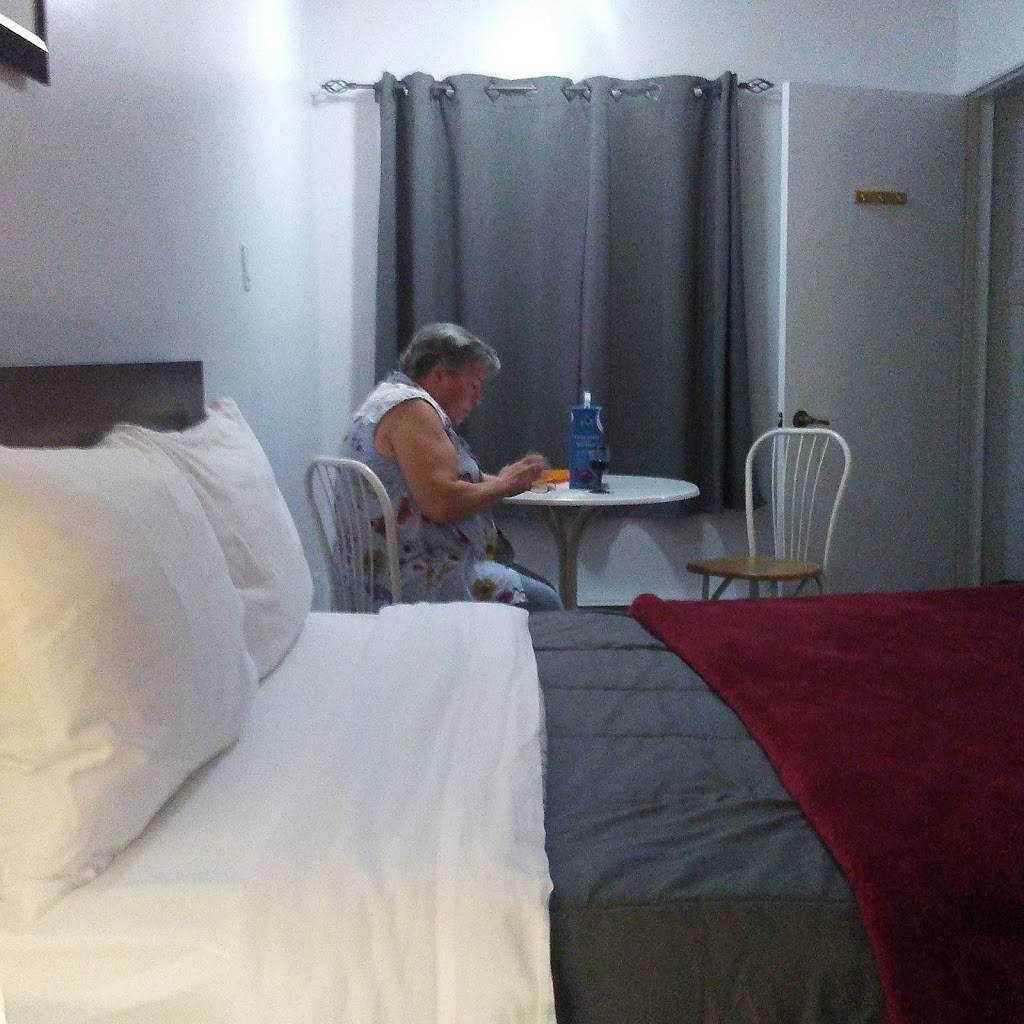 Chalet Du Mont-Trinite Ltee | restaurant | 220 Chemin du Mont-Trinité, Saint-Michel-des-Saints, QC J0K 3B0, Canada | 4508335598 OR +1 450-833-5598