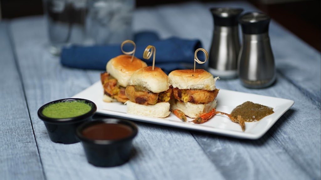 Clay Oven | restaurant | 187 Cheshire Ln, Plymouth, MN 55441, USA | 7633164389 OR +1 763-316-4389