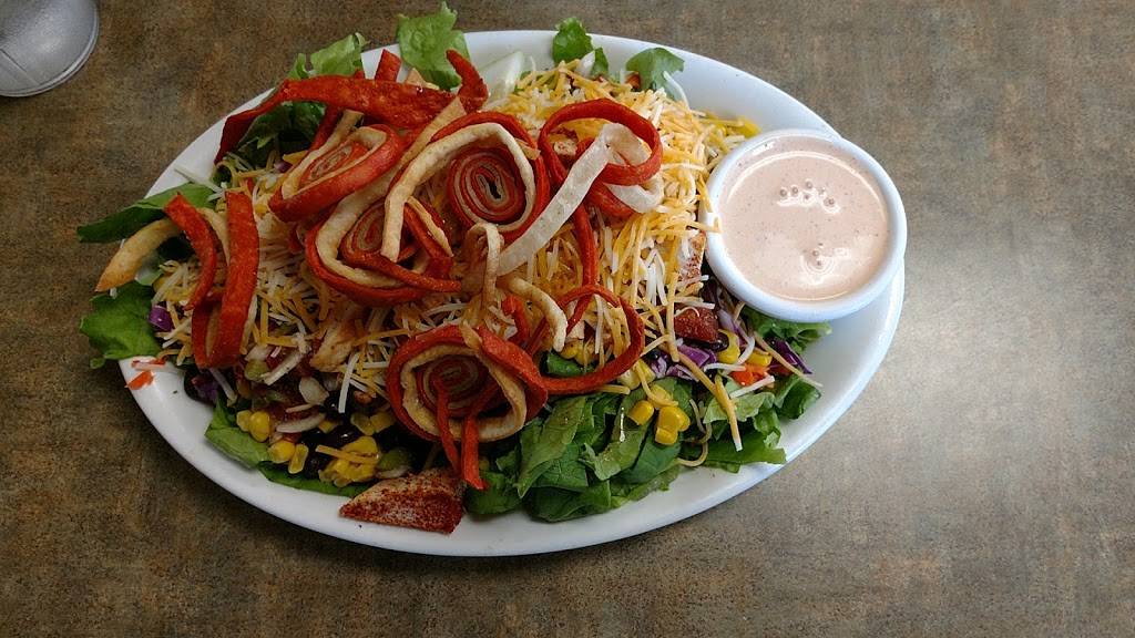 Savorys | restaurant | 5564 Camp Rd, Hamburg, NY 14075, USA | 7166480044 OR +1 716-648-0044