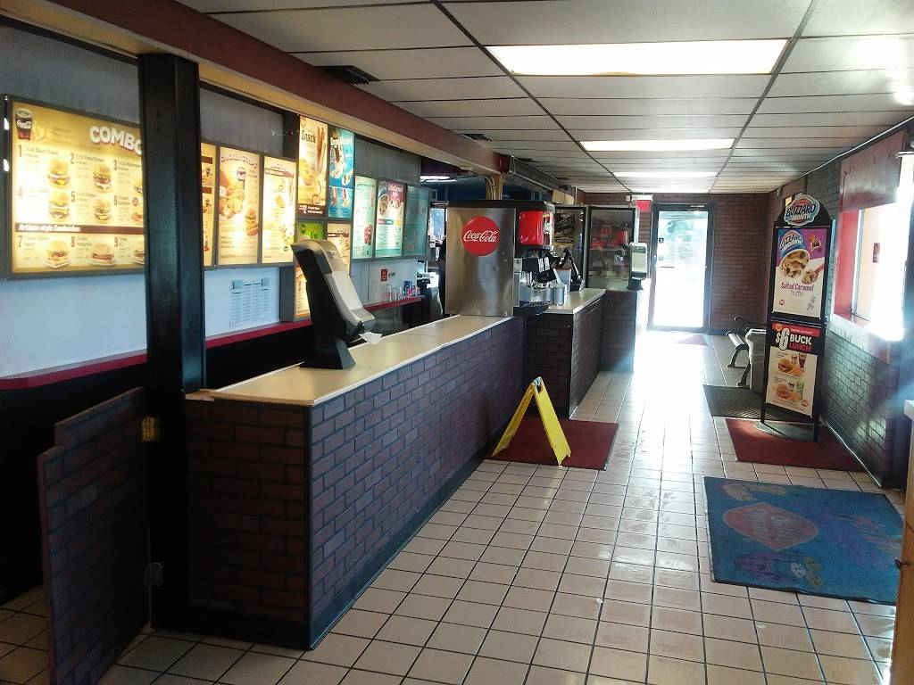 Dairy Queen | restaurant | 5812 FL-109 W, Jacksonville, FL 32216, USA | 9047370988 OR +1 904-737-0988