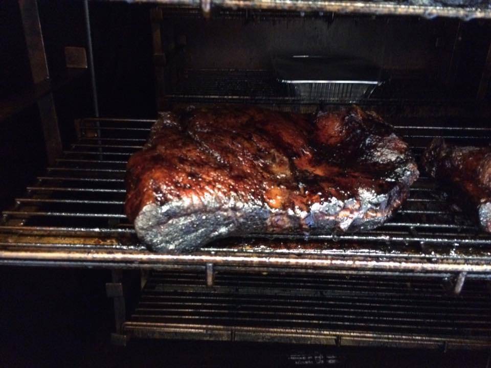 Tailgaters BBQ | restaurant | 10542 IN-246, Coal City, IN 47427, USA | 8125855388 OR +1 812-585-5388