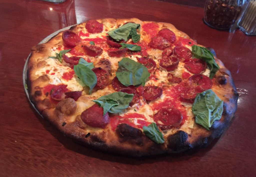 Massas Pizzeria | restaurant | 80 Gerard St, Huntington, NY 11743, USA | 6319233473 OR +1 631-923-3473