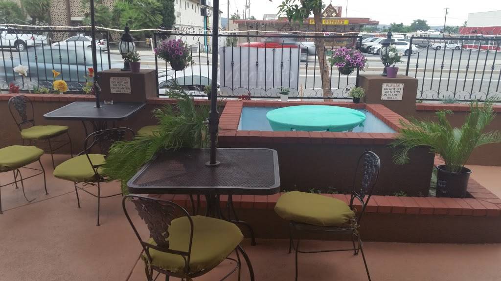 Bakery King: Mediterranean Cuisine & Cafe | restaurant | 559 E Arrow Hwy, Glendora, CA 91740, USA | 6266531717 OR +1 626-653-1717