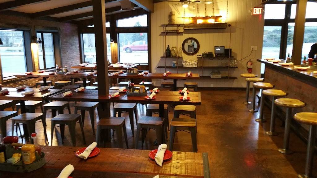 Rustic House Oyster Bar and Grill - San Carlos | restaurant | 920 El Camino Real, San Carlos, CA 94070, USA | 6503944534 OR +1 650-394-4534