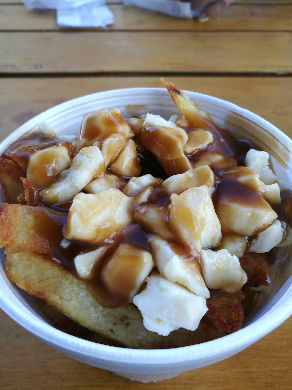 La Patate A Carlo | restaurant | 123 Route Principale E, Sainte-Cécile-de-Masham, QC J0X 2W0, Canada | 8194564545 OR +1 819-456-4545