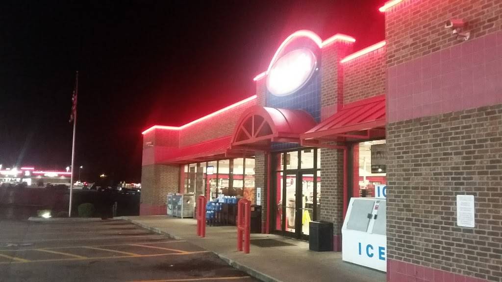 Kum & Go | meal takeaway | 2904 E Sunshine St, Springfield, MO 65804, USA | 4178811028 OR +1 417-881-1028