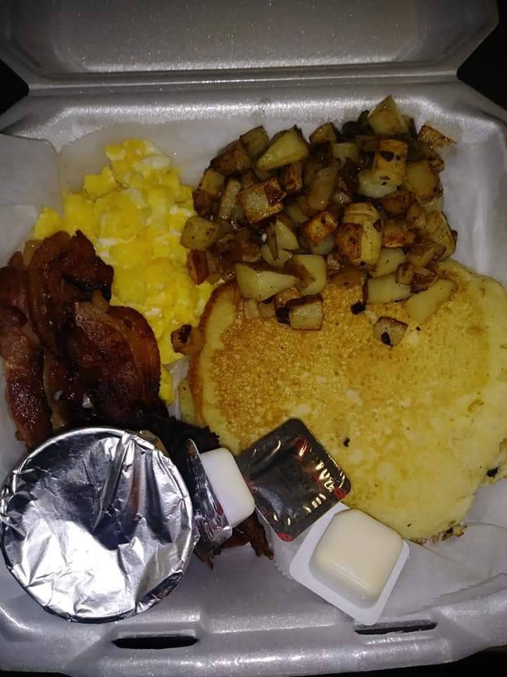 Kings Court | restaurant | 3229 South Ave, Youngstown, OH 44502, USA | 3303333413 OR +1 330-333-3413