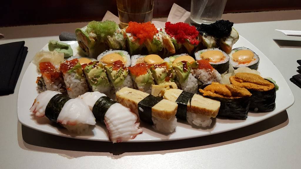 Sushi Zushi | restaurant | 18720 Stone Oak Pkwy #154, San Antonio, TX 78258, USA | 2105456100 OR +1 210-545-6100