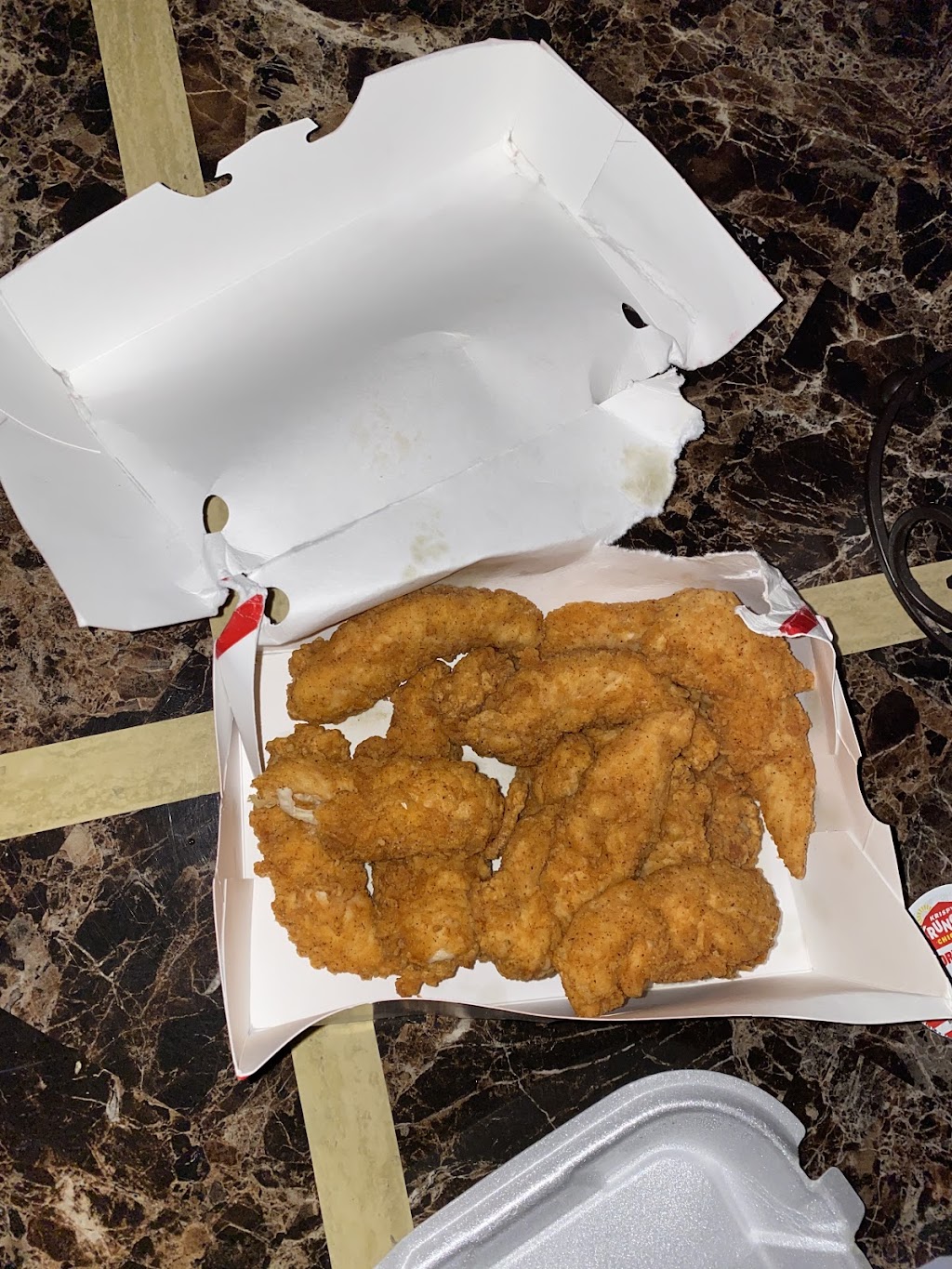 Krispy Krunchy Chicken | restaurant | 12039 SW 132nd Ct Unit 6, South Miami, FL 33186, USA | 3059647340 OR +1 305-964-7340