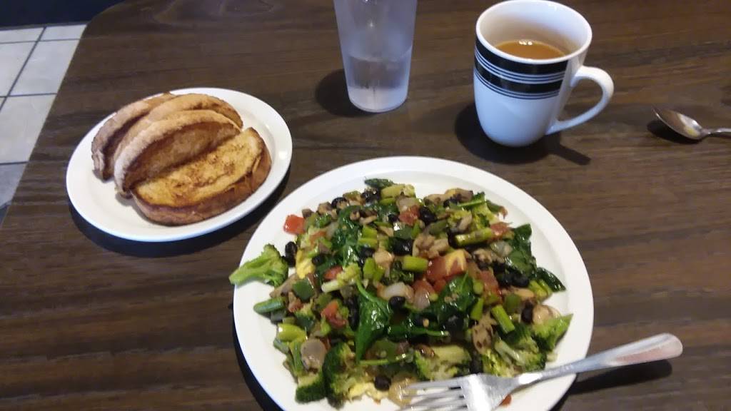 Wolfgangs Restaurant | restaurant | 1530 Wealthy St SE, Grand Rapids, MI 49506, USA | 6164545776 OR +1 616-454-5776