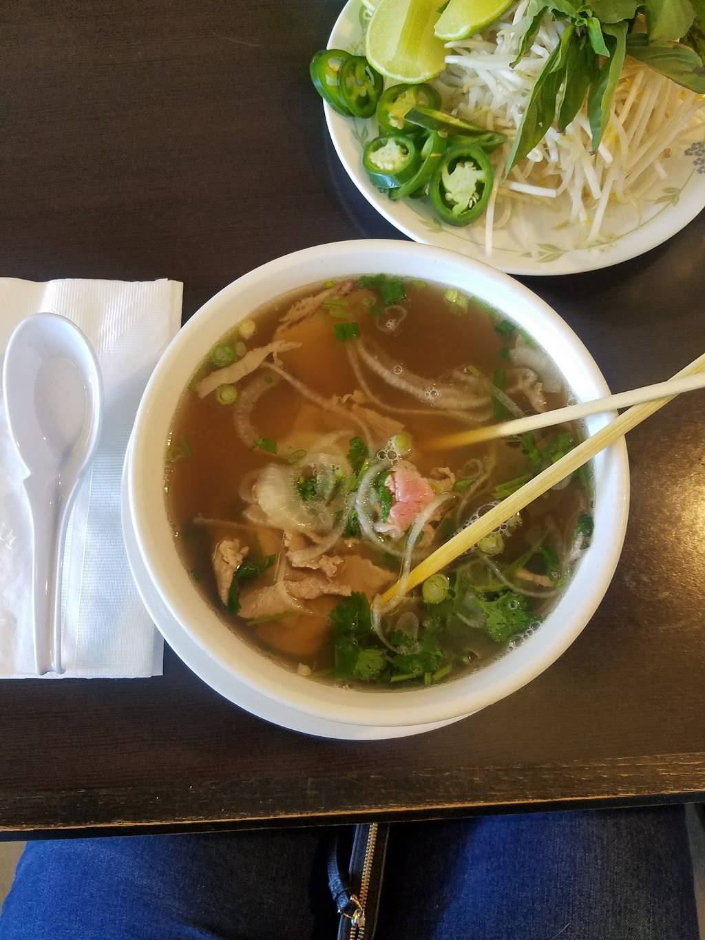 Pho 77 | restaurant | 1760 S Tippecanoe Ave, San Bernardino, CA 92408, USA | 9097962277 OR +1 909-796-2277
