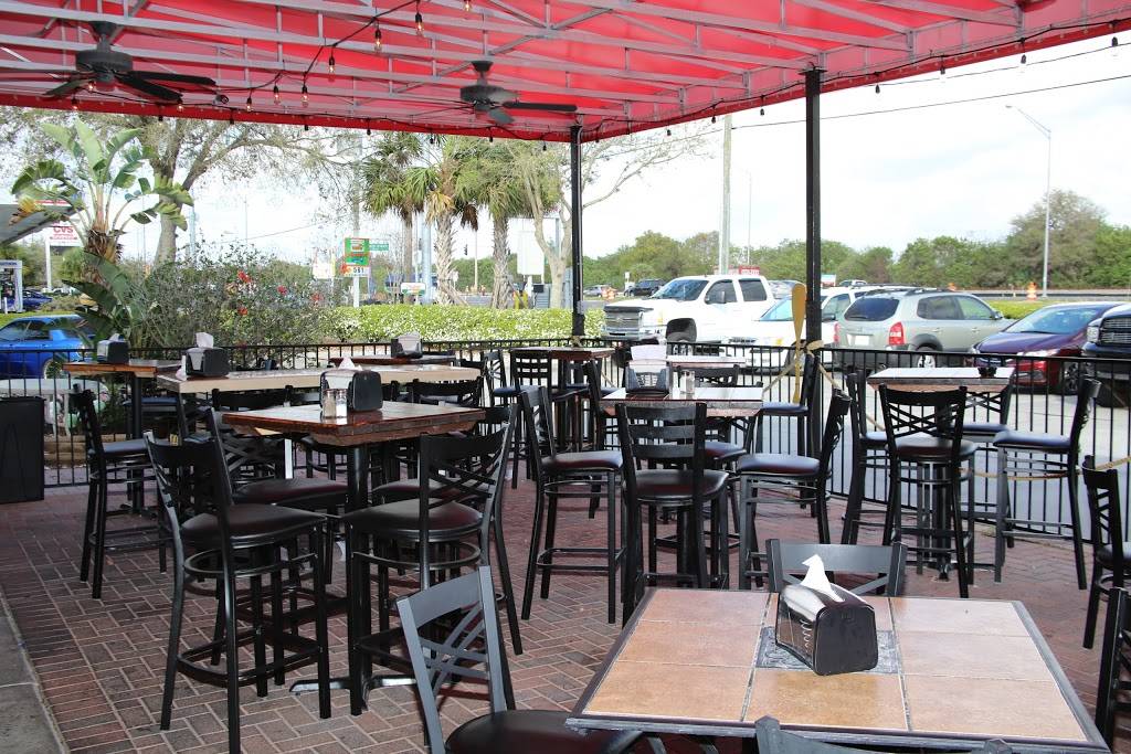 SALTY SHAMROCK IRISH PUB | restaurant | 6186 N U.S. Hwy 41, Apollo Beach, FL 33572, USA | 8139385282 OR +1 813-938-5282