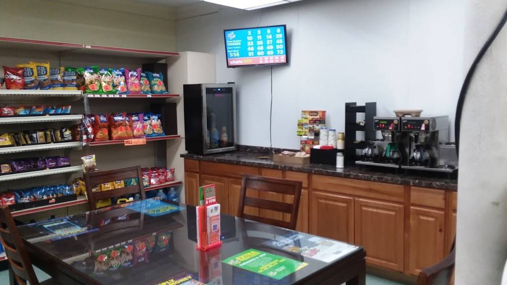 Weaver Deli Quickdraw | restaurant | 430 Weaver Ave, Bellport, NY 11713, USA | 6318038430 OR +1 631-803-8430