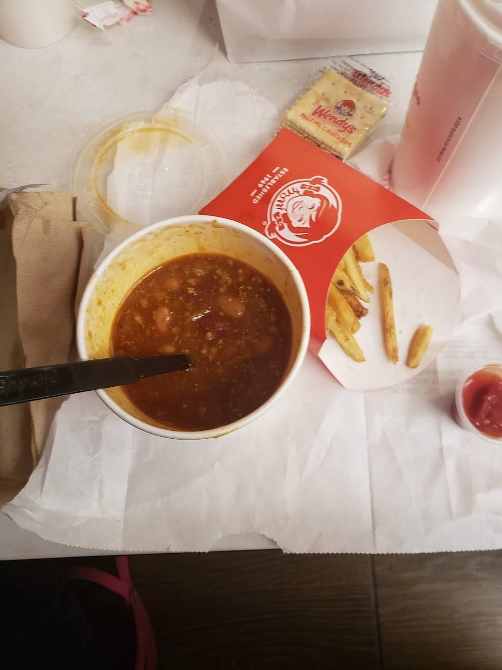 Wendys | restaurant | 6110 N Military Hwy, Norfolk, VA 23518, USA | 7574317187 OR +1 757-431-7187