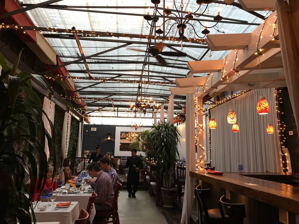 Franco on Melrose | restaurant | 6919 Melrose Ave, Los Angeles, CA 90038, USA | 3239343390 OR +1 323-934-3390