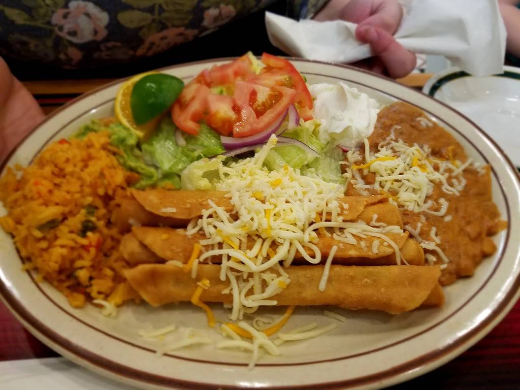 Cocula Restaurant California | restaurant | 2200 S California Ave, Chicago, IL 60623, USA | 7738472780 OR +1 773-847-2780