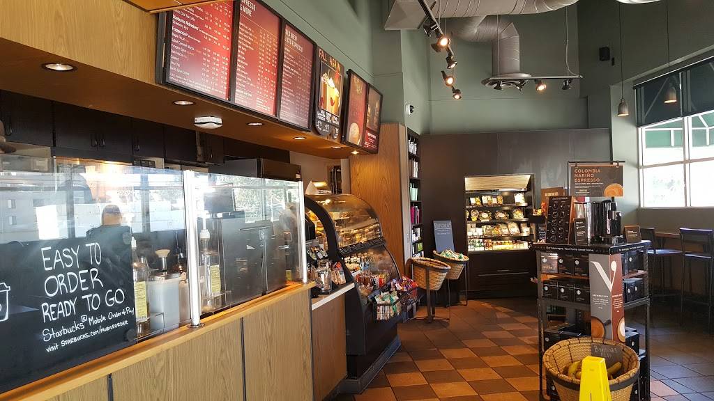 Starbucks | cafe | 1900 N Highland Ave #1, Hollywood, CA 90068, USA | 3238507360 OR +1 323-850-7360