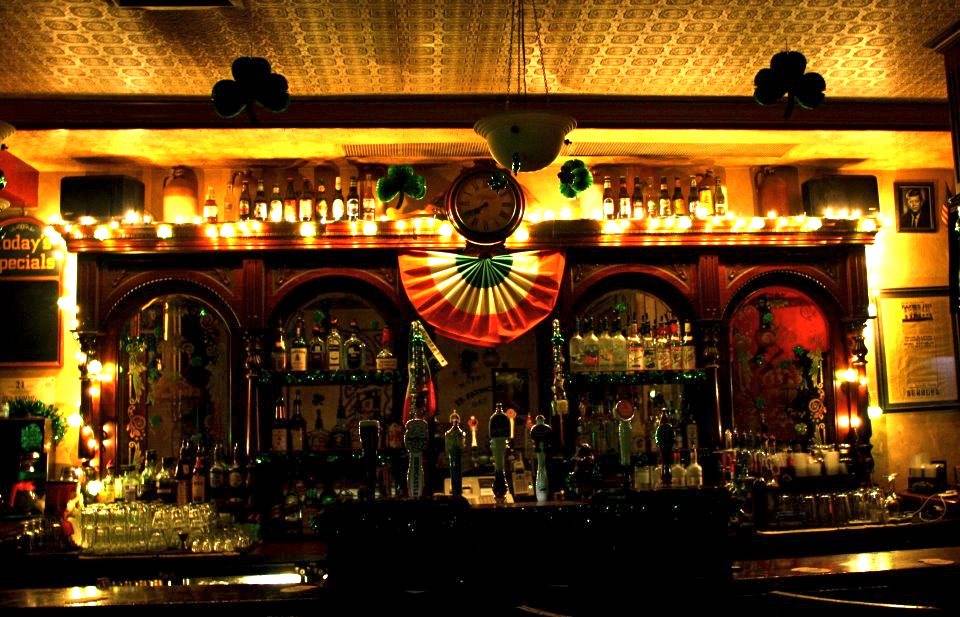 Cassidys Irish Pub | night club | 601 N Water St, Corpus Christi, TX 78401, USA | 3619295570 OR +1 361-929-5570