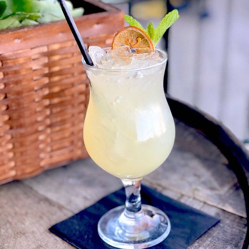 Frankies Uptown - A Neighborhood Bar | restaurant | 1770 Festival Plaza Dr #190, Las Vegas, NV 89135, USA | 7022282766 OR +1 702-228-2766