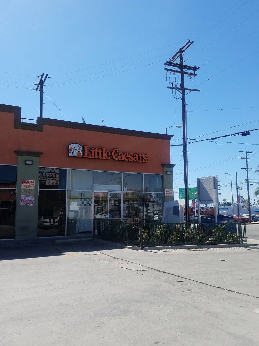 Little Caesars Pizza | meal takeaway | 8332 Sepulveda Blvd, North Hills, CA 91343, USA | 8188924800 OR +1 818-892-4800