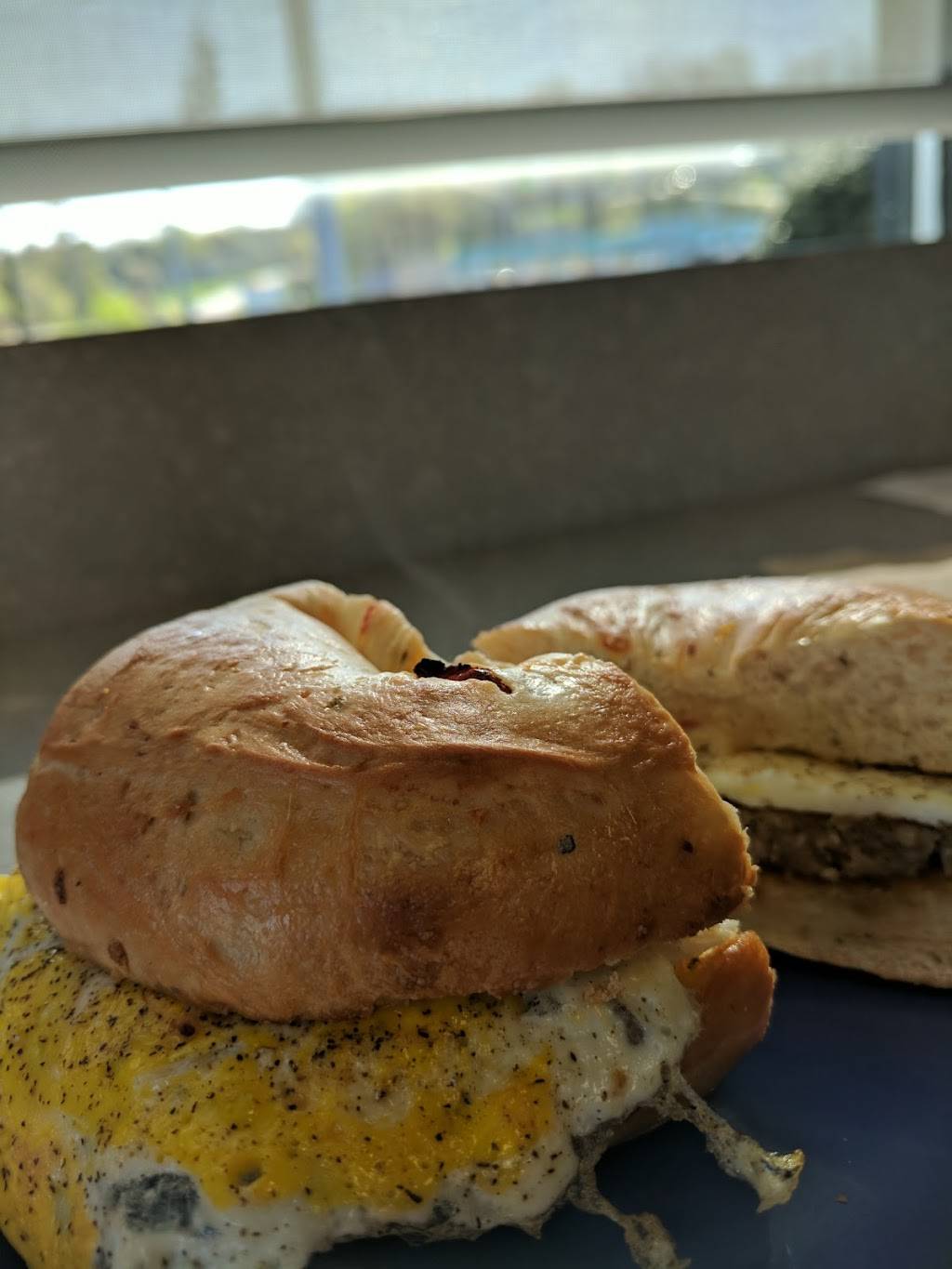 Azura Grill & Cafe | restaurant | 198 3rd Ave, Jasper, IN 47546, USA | 8126342211 OR +1 812-634-2211