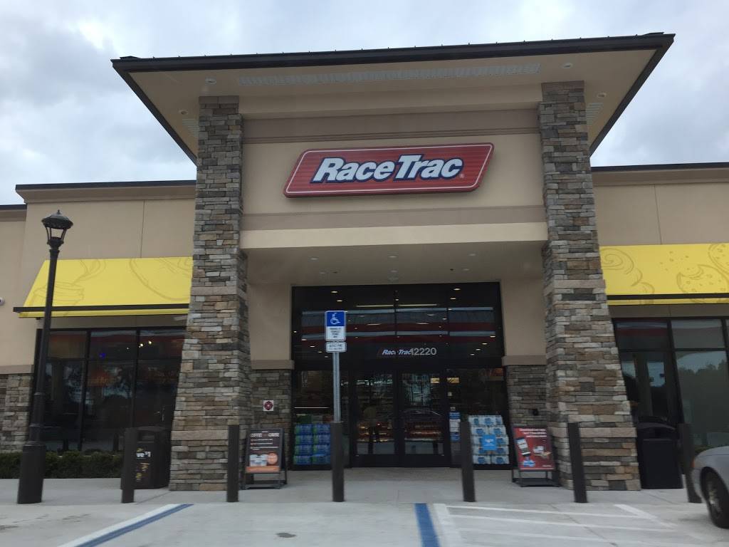 RaceTrac | bakery | 12220 Narcoossee Rd, Orlando, FL 32832, USA | 4073132082 OR +1 407-313-2082