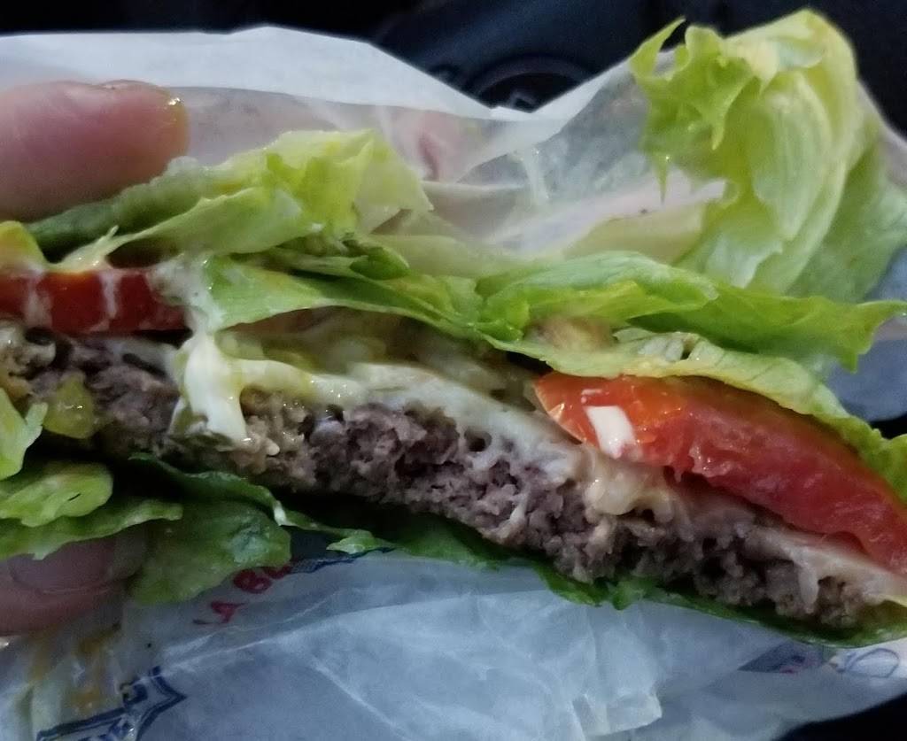 Restaurant La Belle Province | restaurant | 10125 Boulevard Lacroix, Saint-Georges, QC G5Y 1K2, Canada | 4182225152 OR +1 418-222-5152