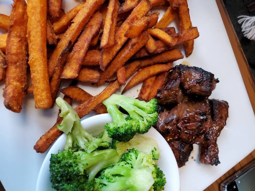 HARP + BARD Restaurant & bar | restaurant | 1099 Dorchester Ave, Dorchester, MA 02125, USA | 6172652893 OR +1 617-265-2893