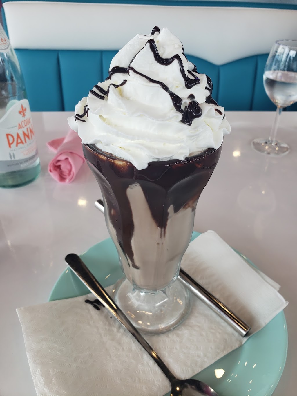 Miami Diner | restaurant | 919 Alton Rd, Miami Beach, FL 33139, USA | 7865362564 OR +1 786-536-2564