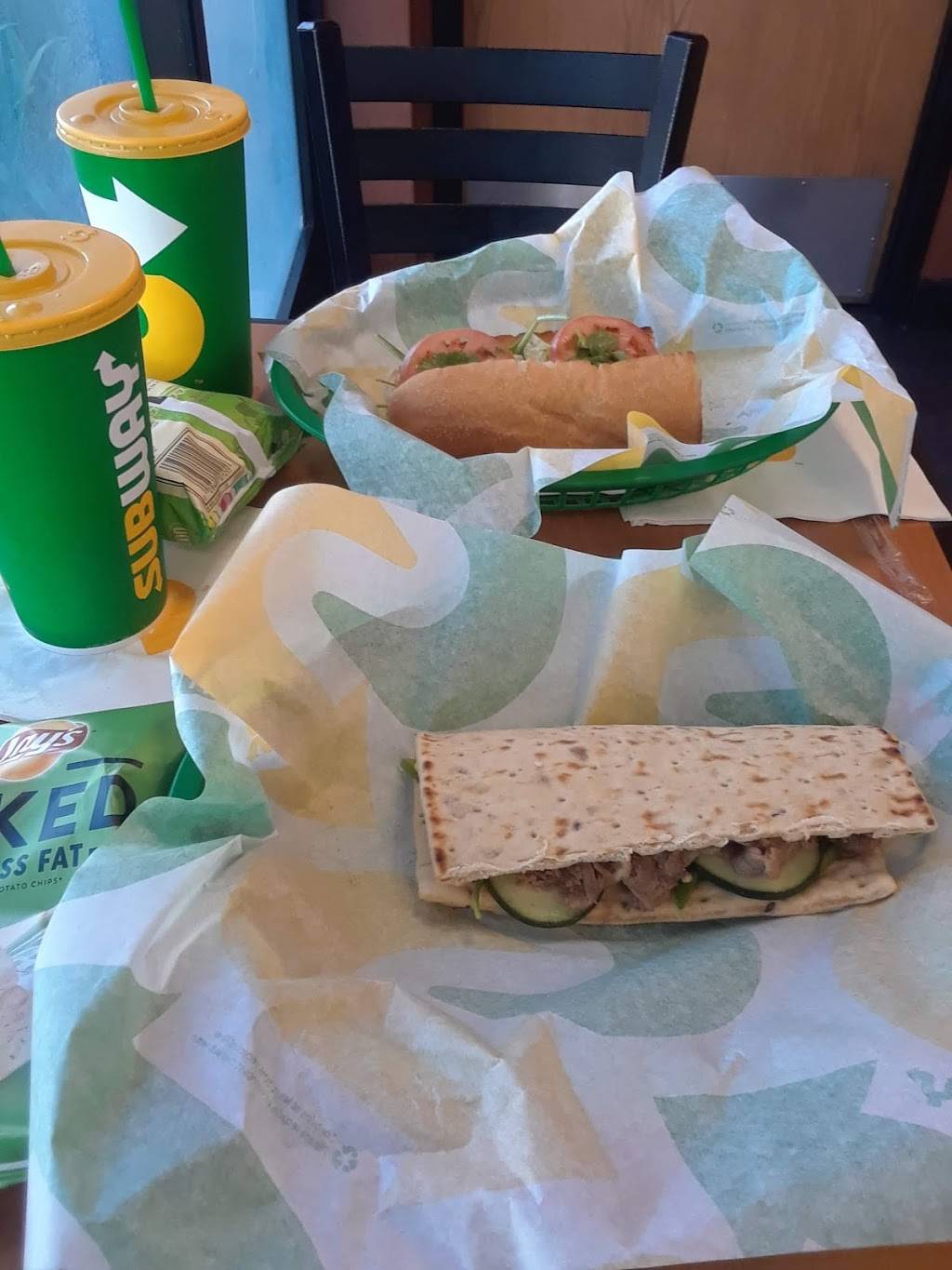 Subway Restaurants | restaurant | 4070 Tweedy Blvd A, South Gate, CA 90280, USA | 3235662100 OR +1 323-566-2100