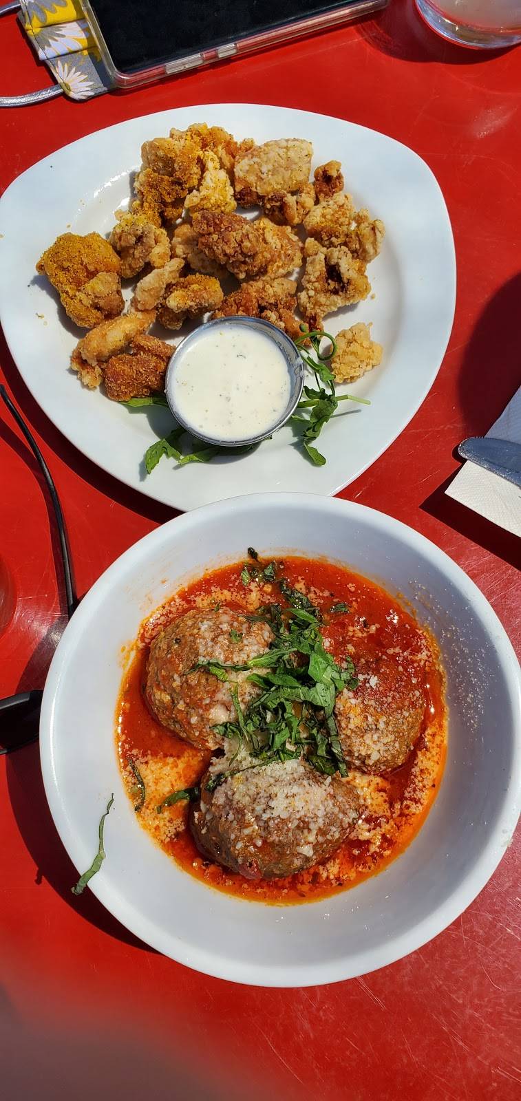 REDS AT THE SKYROOM | restaurant | 900 Sky Park Dr, Lakeport, CA 95453, USA | 7073499812 OR +1 707-349-9812