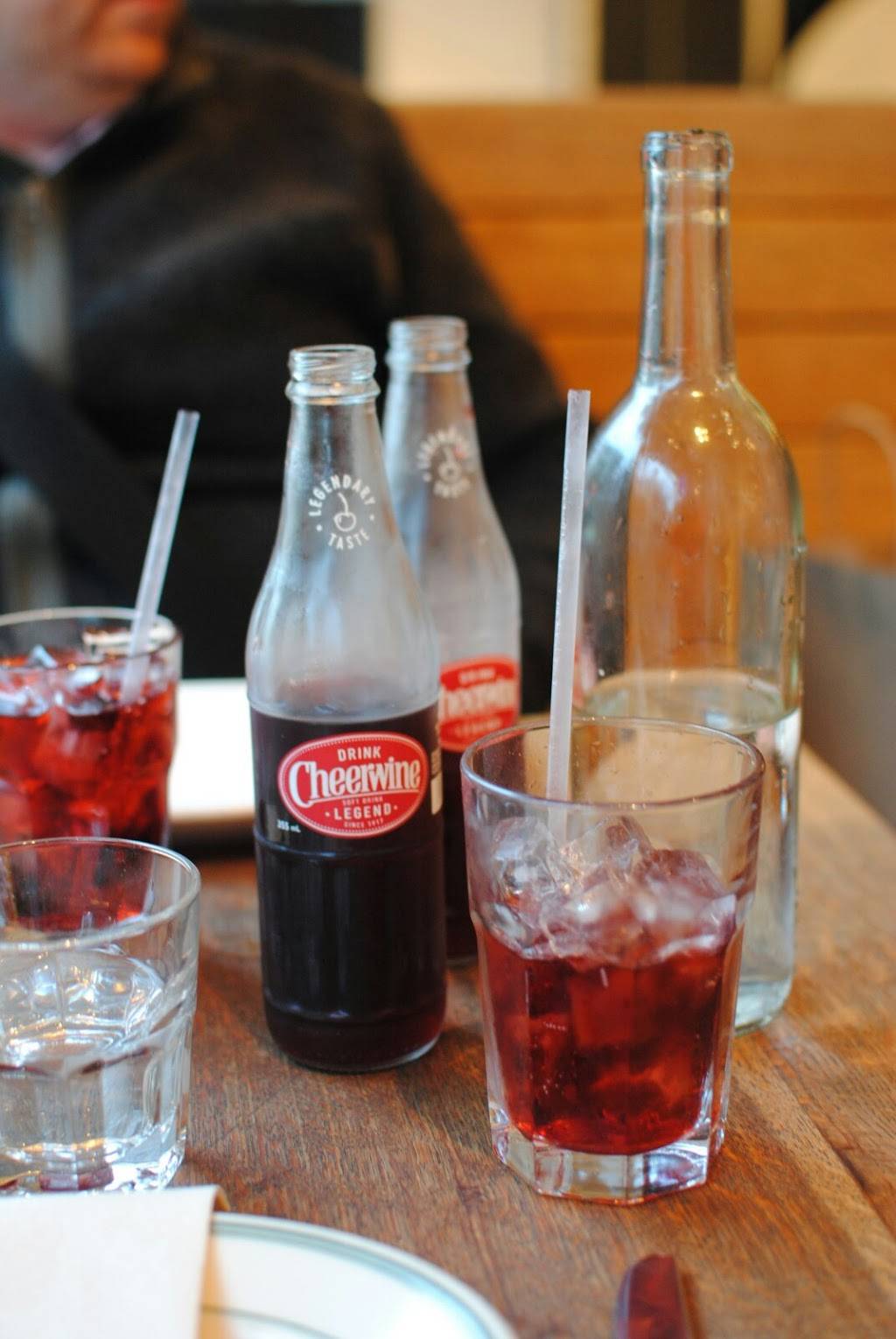 Pizzeria Delfina | restaurant | 2406 California St, San Francisco, CA 94115, USA | 4154401189 OR +1 415-440-1189