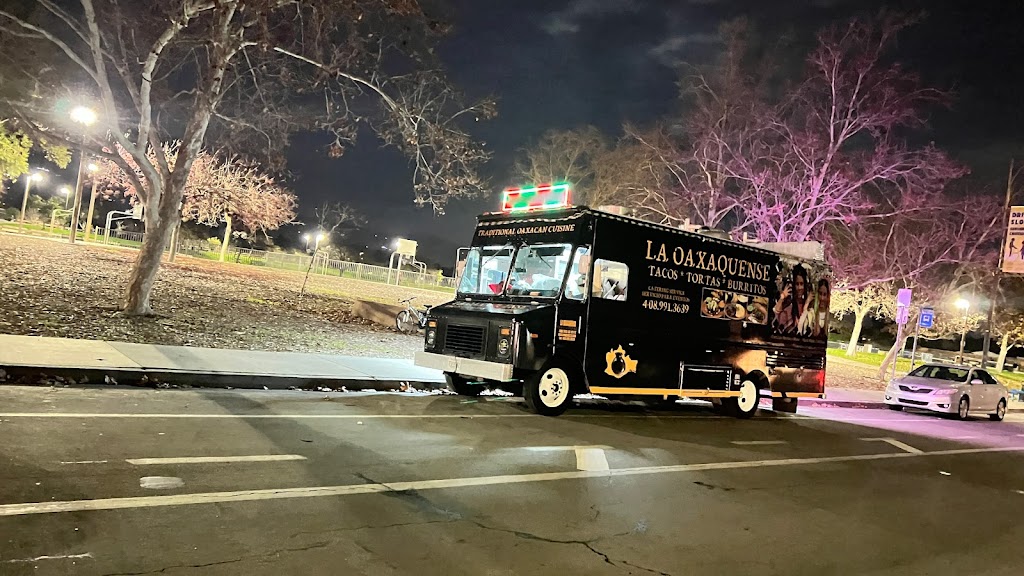 La Oaxaquense Food Truck | restaurant | @ Plata Arroyo Park, aka Skate Park, N King Rd, San Jose, CA 95116, USA | 4089913639 OR +1 408-991-3639