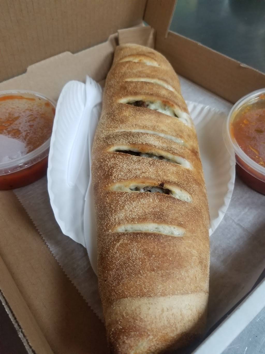 Paradise Pizza | restaurant | 140 Exchange St, Chicopee, MA 01013, USA | 4135989901 OR +1 413-598-9901