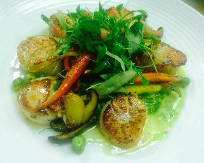 The Lakeview Tavern | restaurant | 290 E Grassy Sprain Rd, Yonkers, NY 10710, USA | 9143372183 OR +1 914-337-2183